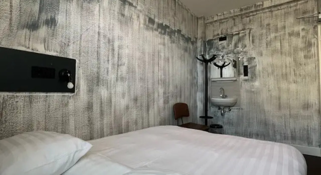 Двухместный номер Economy Amigo Budget Hotel