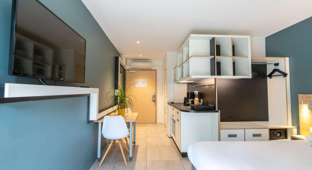 Appart'hôtel Kyriad Résidence Cabriès - Plan de Campagne