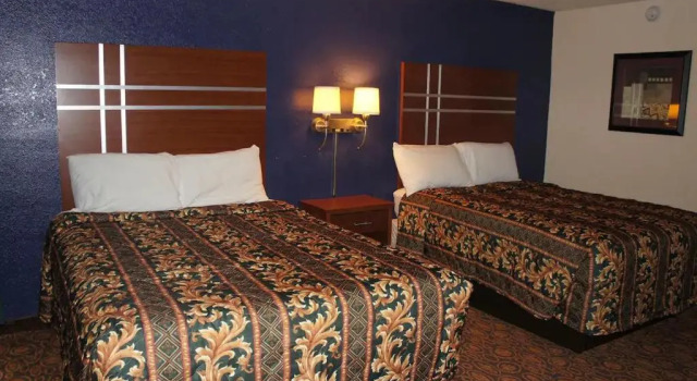 Четырёхместный номер Standard Econo Lodge Waite Park - St Cloud