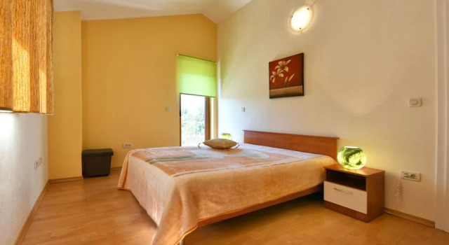 Villa 377