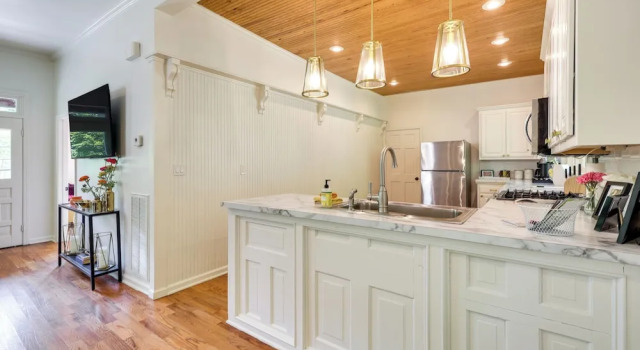 Коттедж c 1 комнатой Eureka Springs Vacation Rental < 1 Mi to Downtown