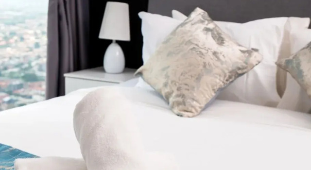 Студия Deluxe Neu Suites @ 3rdNvenue by Perfect Host