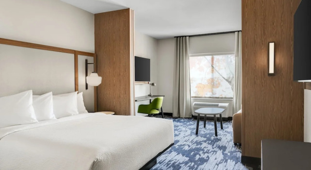 Люкс Fairfield Inn & Suites by Marriott Cape Girardeau