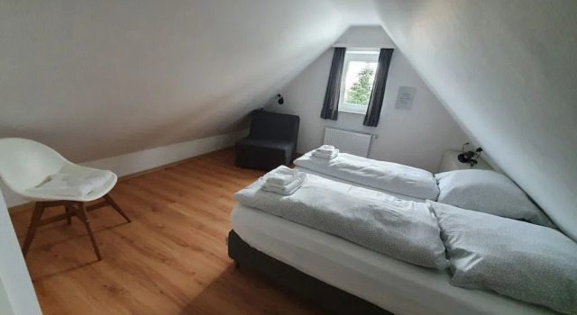 Haus Taybeerweg, Забронировать Апартаменты/квартира Аурих East Frisia, рядом с Ubbo-Emmius-Klinik