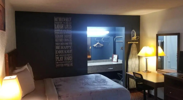 OSU 2Q WI-FI Coffee Hotel 128 Booking, Prenota Hotel Stillwater Oklahoma