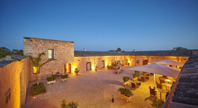 Bennoc Petit Hotel
