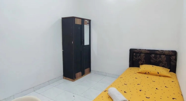 Номер Standard Kost Griya Asri by ecommerceloka
