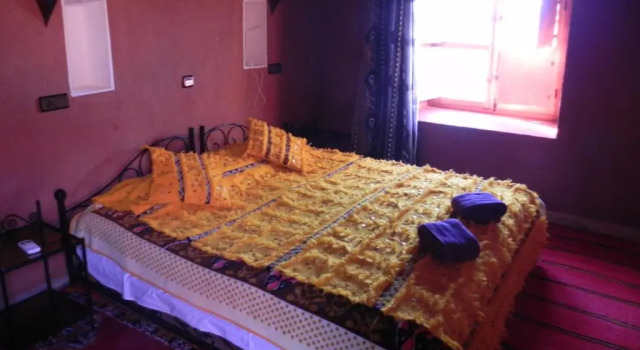 Kasbah Petit Nomade, Varaa Hotelli Hotellit Souss-Massa-Draa uima-altaalla, Uima-allas