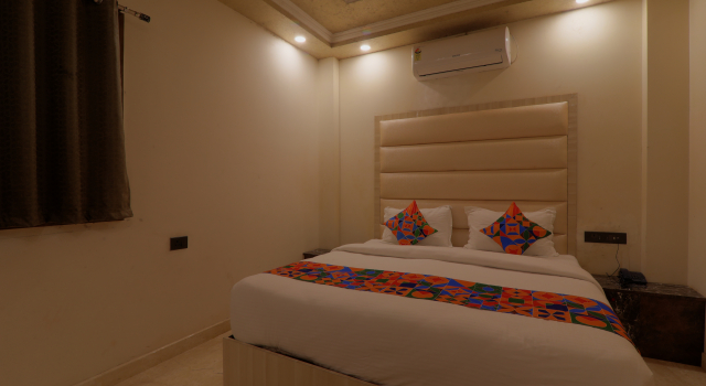 Семейный люкс Shri Tirupati Residency