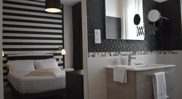 Номер Standard Hôtel Henri IV