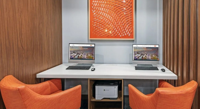 Holiday Inn Express & Suites - Houston SW - Rosenberg by IHG, Book Hotel Rosenberg Texas Gulf Coast