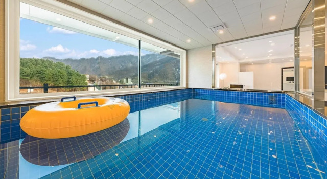 Номер Standard c 1 комнатой с балконом Gapyeong Haneul Sanchaek Poolvilla Pensi