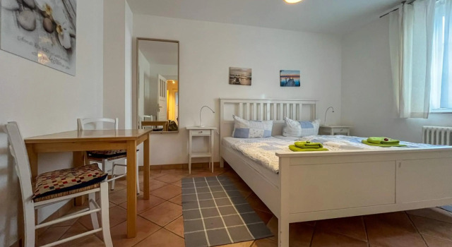 Ferienwohnung Elbtal, Book Hotel Dresden 