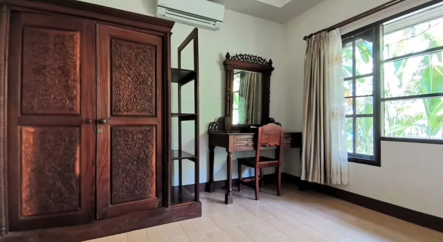 Вилла Holiday Villa, Lanta