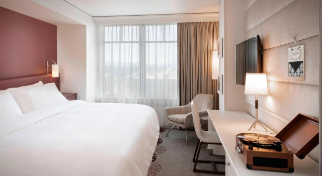 Двухместный номер Standard The Elizabeth Hotel, Autograph Collection