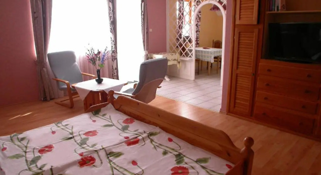 Апартаменты с балконом Hevizquelle Apartments