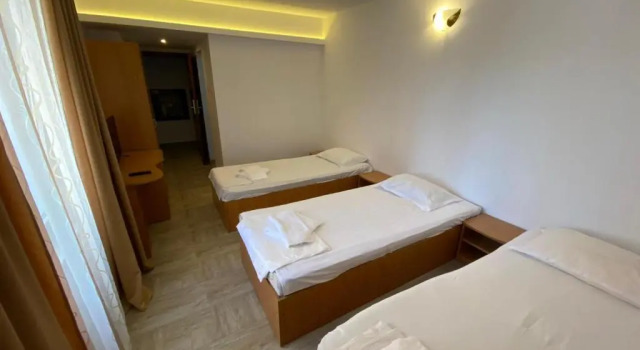 Трёхместный номер Standard Hotel Gorj