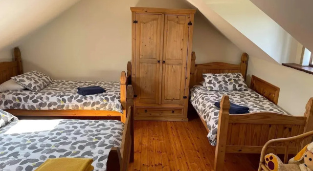 Четырёхместный номер Standard Tara House B&B