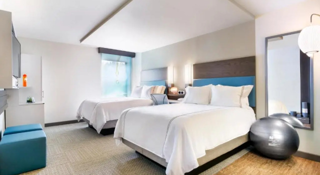 Четырёхместный номер Executive EVEN Hotel Rockville - Washington, DC Area by IHG