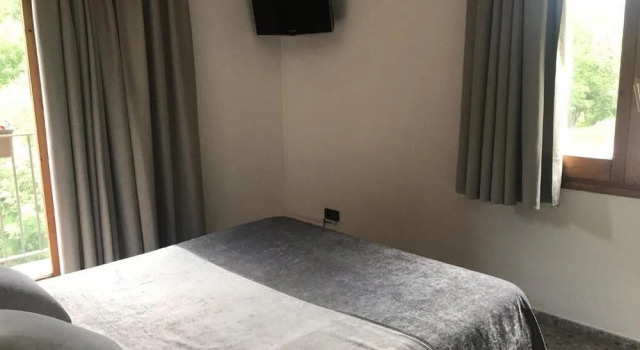 Hostal El Quintà, Prenota Hotel Molló Ripolles