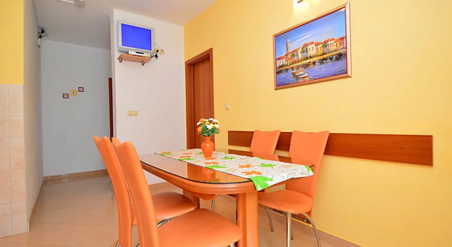 Apartment Mornar Trogir/Arbanija 29383