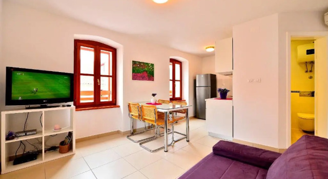 Апартаменты Sunny Bobica Apartments