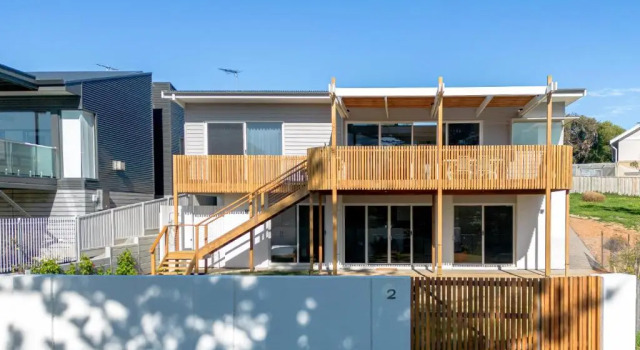 Коттедж NEW • Cerulean ~ Dreamy Architectural Abode by the Sea • C21