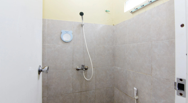Номер Standard JJ House Gejayan