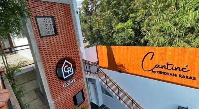 Cendhani Raras Gallery, Book Guesthouse Hotels in Sleman with Parking, Parking