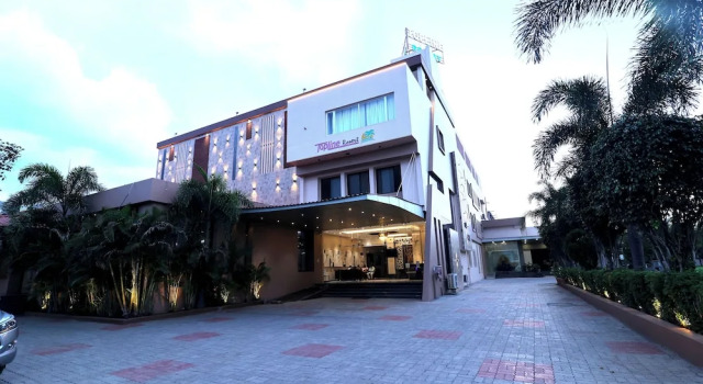 Topline Foods Resort, Reserva ahora Resort Dhule Maharashtra