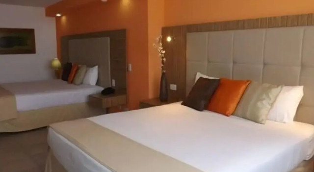 Трёхместный номер Standard с красивым видом из окна Hippocampus Vacation Club