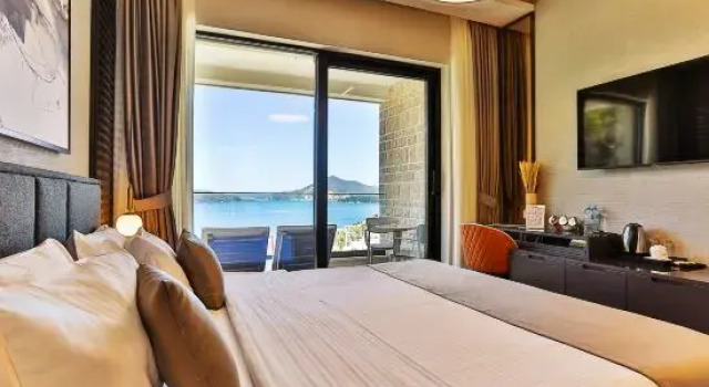 Номер Superior Hotel kingStone Budva