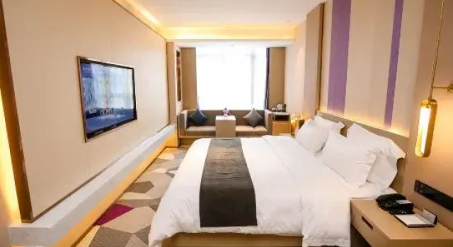 Люкс Deluxe Lavande Hotel (Wuxi East Railway Station)