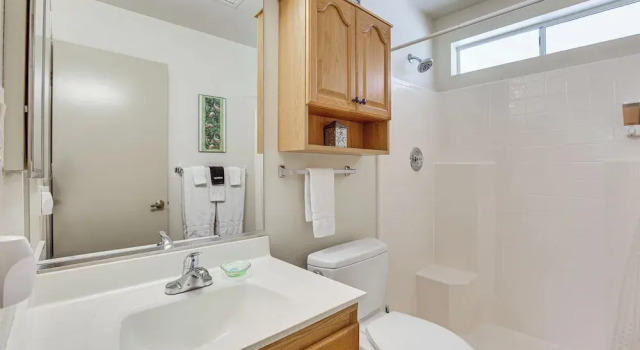 Pool & Patio Access: Sunny Phoenix Casita!, Забронировать Дом для отпуска Финикс 