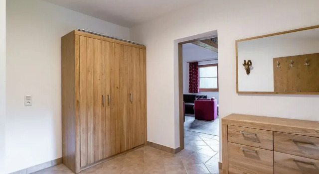 Апартаменты Classic с 3 комнатами с балконом Luxurious Holiday Home in Saalbach-hinterglemm With Barbecue