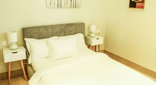 Serene 1-bedroom With Pool View, Prenota Appartamento Hotel a Dhofar con parcheggio, Parcheggio