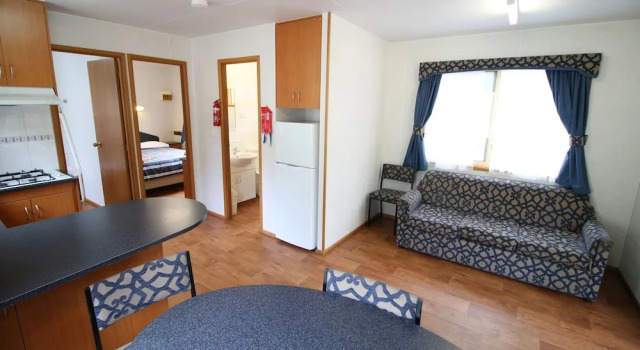 Семейные апартаменты с 2 комнатами с балконом Adelaide Brownhill Creek Tourist Park