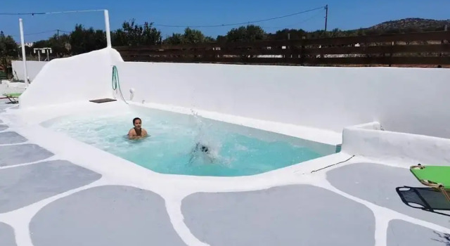Коттедж Boho Sisi Retreat - Poolside Oasis