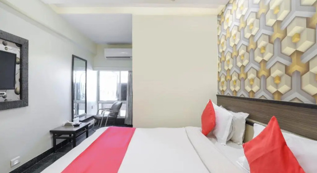 Номер Standard OYO 70882 Hotel Royal Retreat