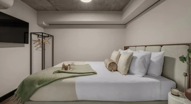Апартаменты Comfort Reset in So Soho Spa Collection