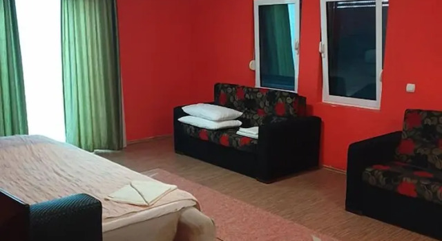 Апартаменты Comfort Vila Elkom Apartment 4