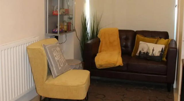 3 Bed Lego Themed Home - Sleeps 6 - Wifi, Parking
