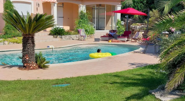Вилла Comfort Villa 8 personnes