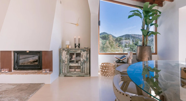 Can Furnet in Ibiza With 4 Bedrooms and 8 Bathrooms, Réserver Hôtel Can Furnet Ibiza