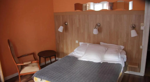 Двухместный номер Standard Hostellerie du Beffroy