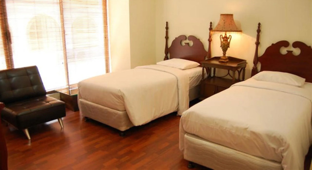 Arimbi Pejaten Suites