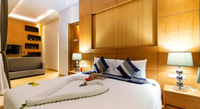 Surisa Seaview Pool Villas, Забронировать Вилла Отели Южного Таиланда с парковкой, Парковка