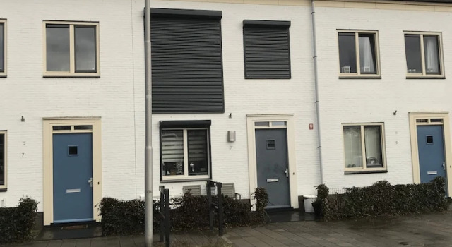 Midden in Dronten, Забронировать Отель Отели Норда 3 звезды, 3*