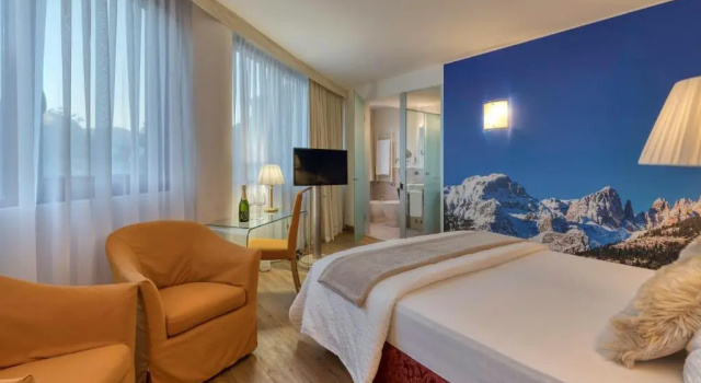 Полулюкс Hotel Sporting Trento