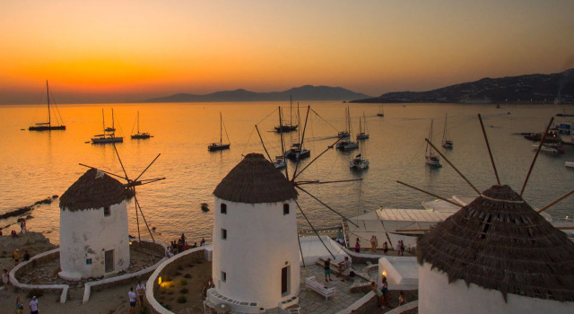 Iconic Windmill Mykonos, Забронировать Отель Отели Миконоса 3 звезды, рядом с Manto Open Air Cinema, 3*